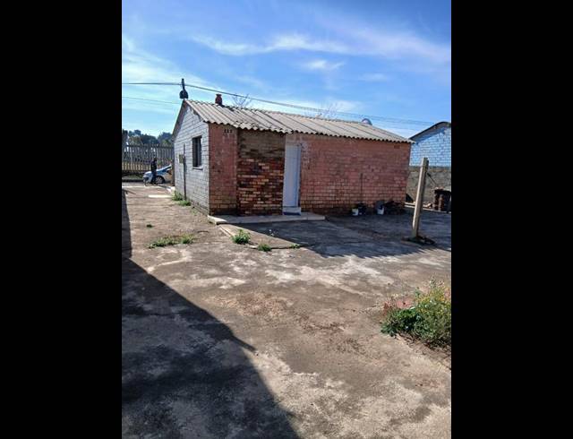 2 BEDROOM HOUSE FOR SALE IN JABULANI